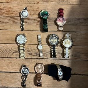 Geneva Stunning Collection: Women’s Watch Lot of 10